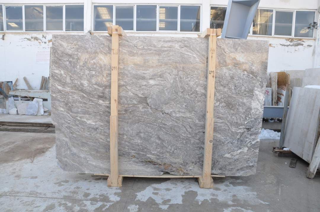 Silver Travertine Vein Cut - Photo 1