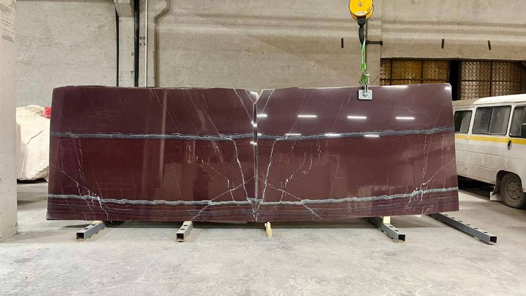 Rosso Laguna polished marble slab in Bordeaux